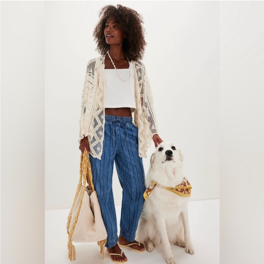 Free People Off The Coast Crochet Cover-Up Ivory one size new cardigan boho new - Picture 4 of 7